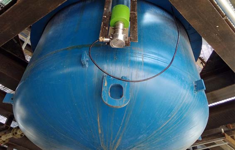 Na-22放射性儀表搪玻璃水解反應器安裝現場